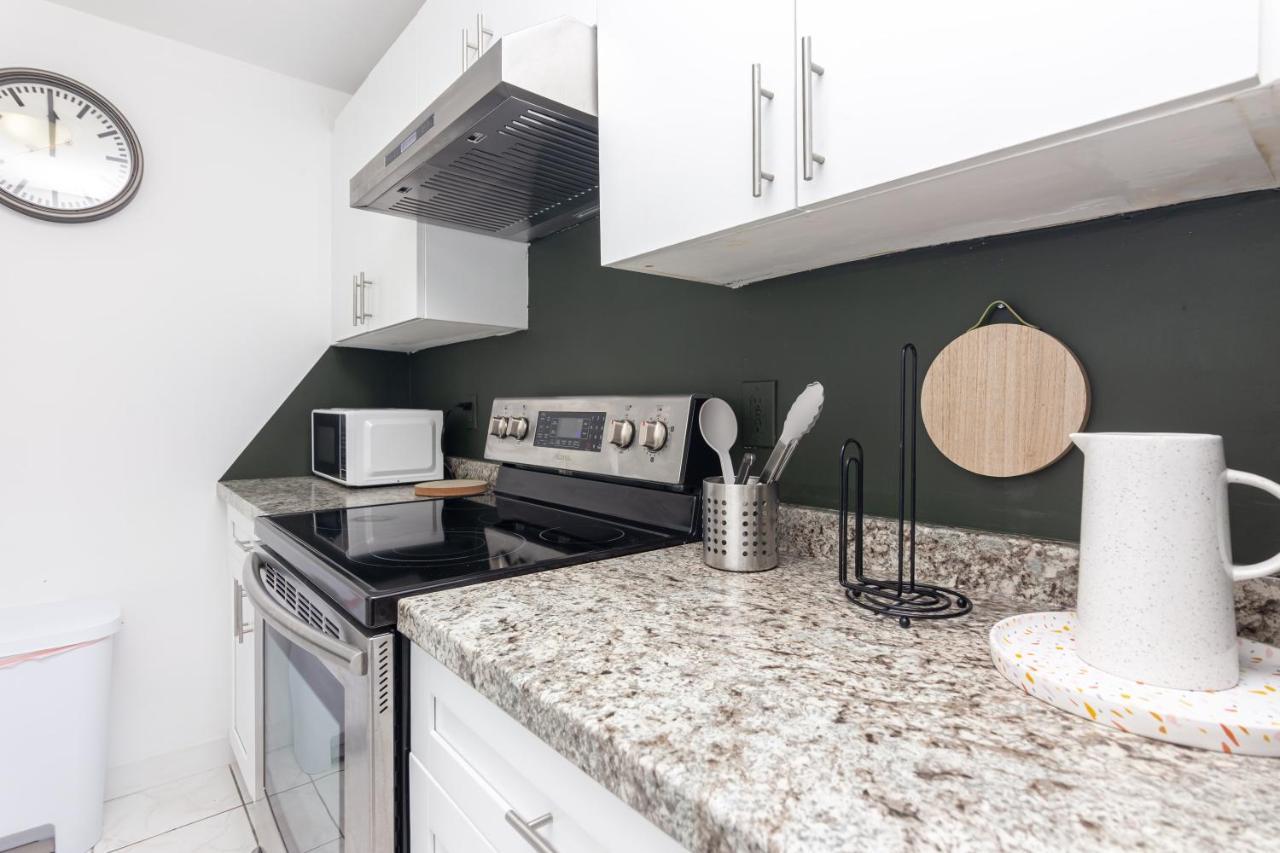 One Bedroom Apartment - With Parking & Balcony - Heart Of Wynwood Miami Luaran gambar