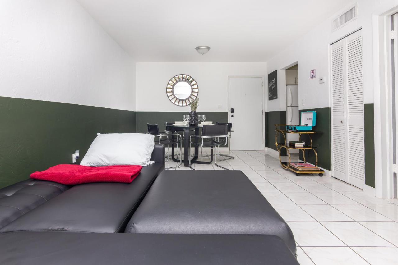 One Bedroom Apartment - With Parking & Balcony - Heart Of Wynwood Miami Luaran gambar