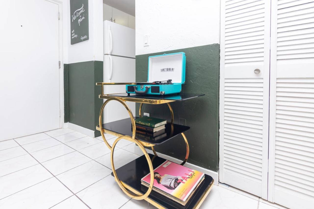 One Bedroom Apartment - With Parking & Balcony - Heart Of Wynwood Miami Luaran gambar